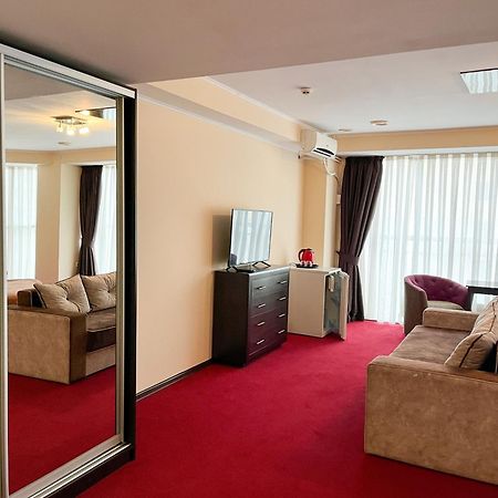 Mark Plaza Hotel Nikolayev Luaran gambar