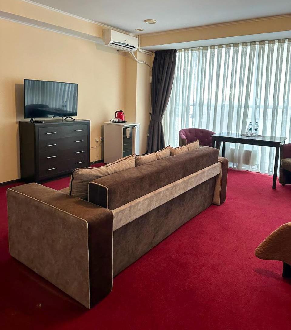 Mark Plaza Hotel Nikolayev Luaran gambar