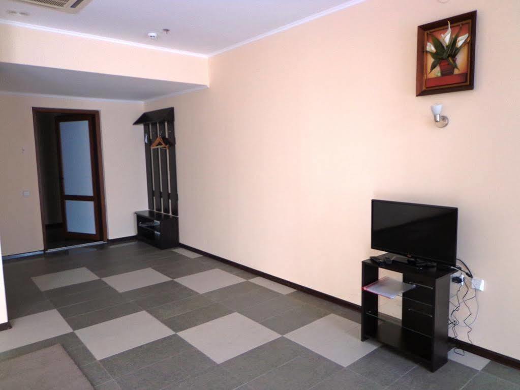 Mark Plaza Hotel Nikolayev Luaran gambar