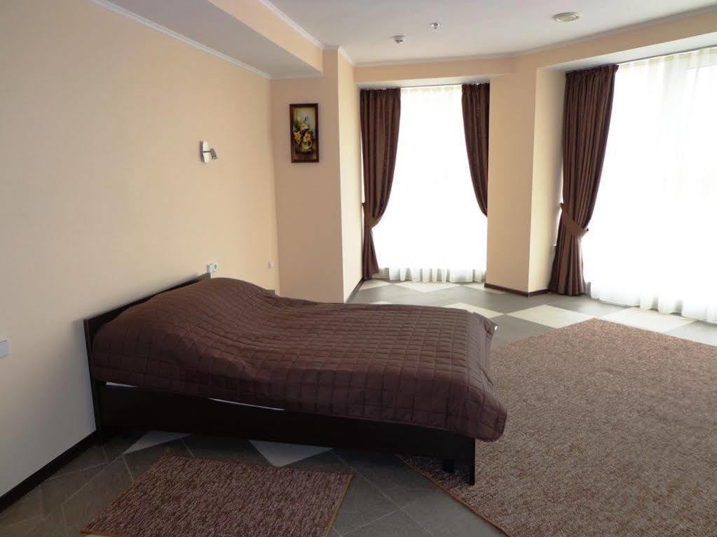 Mark Plaza Hotel Nikolayev Luaran gambar
