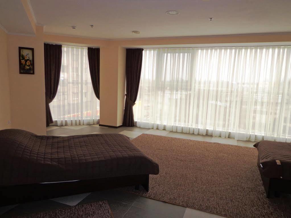 Mark Plaza Hotel Nikolayev Luaran gambar